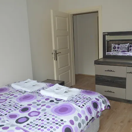 Rahal Vip 1 Apartment *