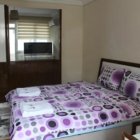 Apartment Rahal Vip 1 *